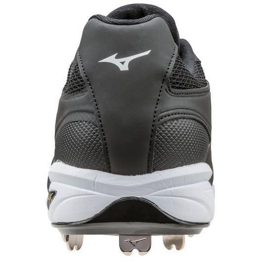 mizuno dominant 2