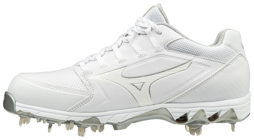 Mizuno Swift 6 Womens Metal Cleats 9 Spike White Mizuno Swift 6 Womens Metal Cleats 9 Spike White